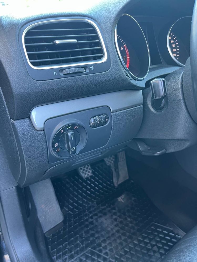 wolksvagen golf 1.6 mpi