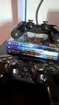 Sprzedam konsole playstation 4 slim 500 gb z monitorem full hd