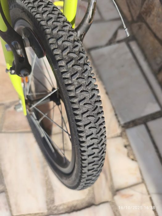 Bicicleta infantil como nova