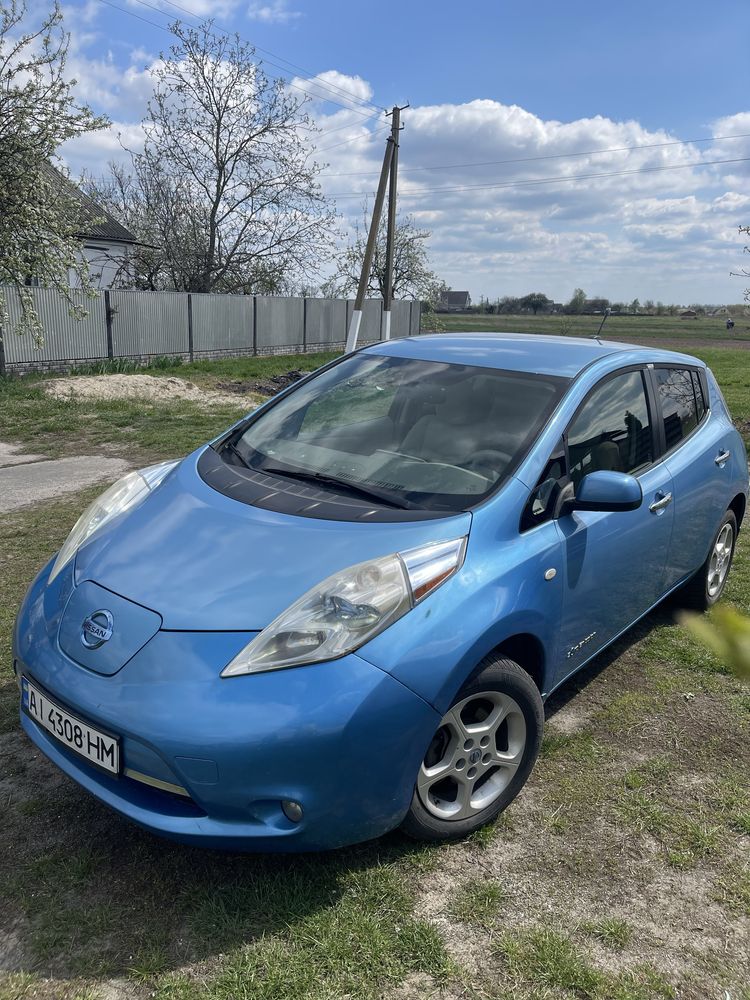 Nissan Leaf 2011