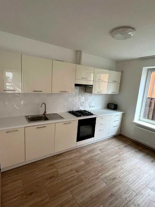 Продаж будинків на вул. Голубця