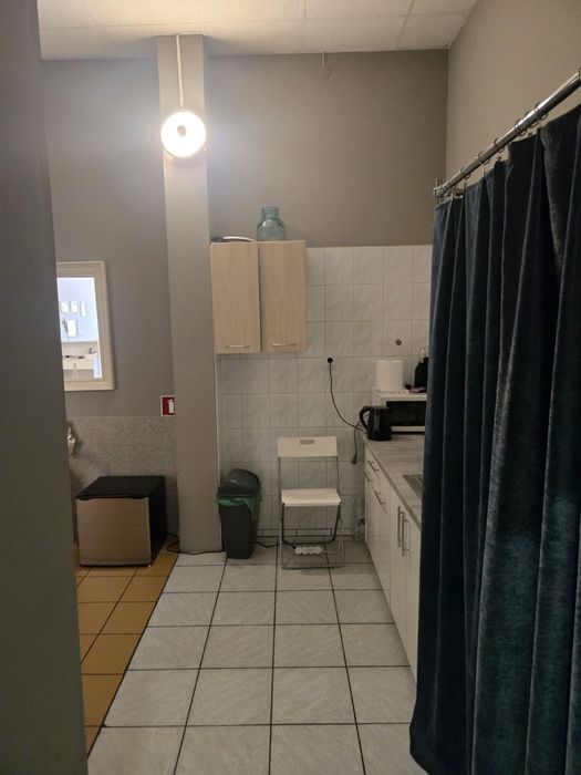 Lokal kosmetyczny * zaplecze sanitarne * centrum miasta