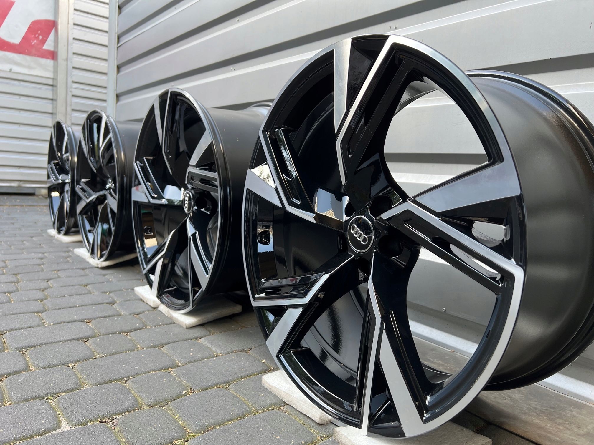 Oryginalne Felgi Audi 22 RS6 RS7 A8 Q5 Q7 Q8 SQ8