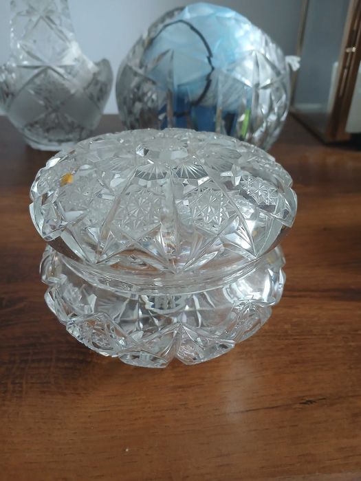 Stara bombonierka kryształowa