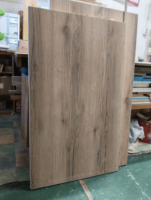 Blaty kuchenne nowe firmy Swisskrono