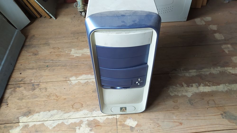 Корпус для компьютера