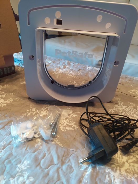 Drzwiczki dla kota petsafe microchip