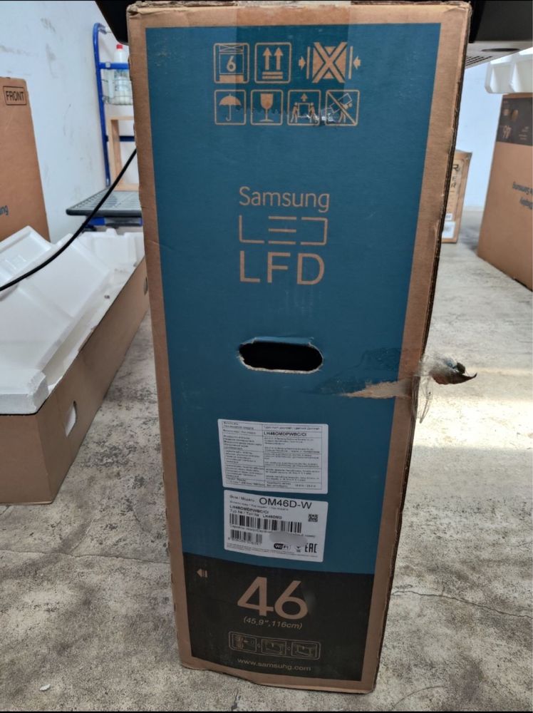 Продам Samsung Om46d-w для реклами панель екран монітор