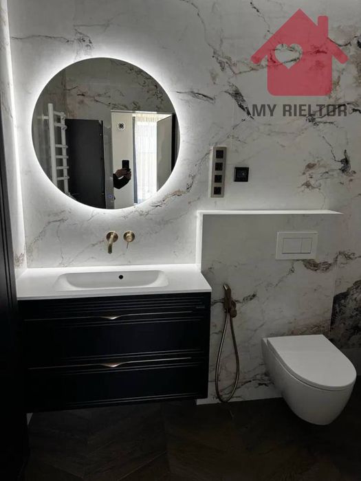 Продаж автономного будинку в котеджному містечку SoHo Town