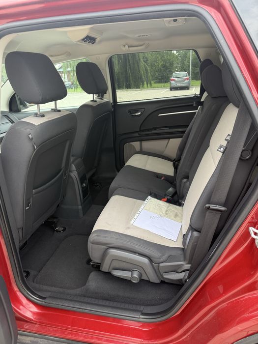 Dodge Journey 7 osobowy