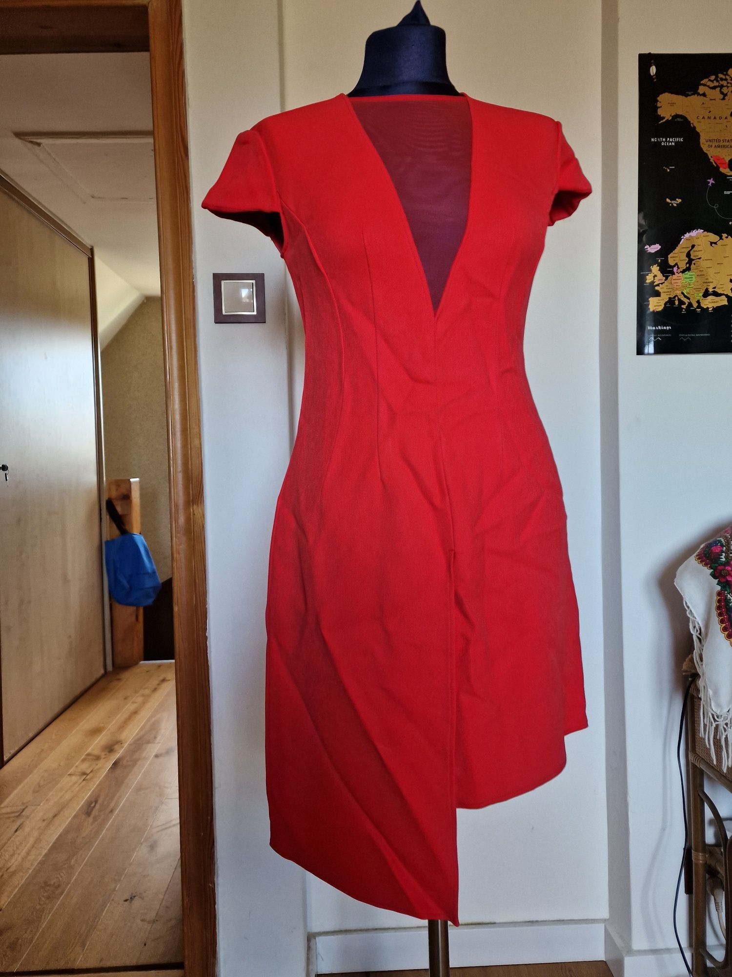 Sukienka koktajlowa Elisabetta Franchi
