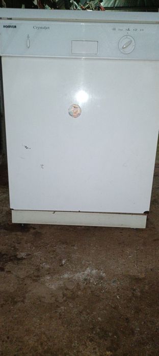 Máquinas ,ler anúncio