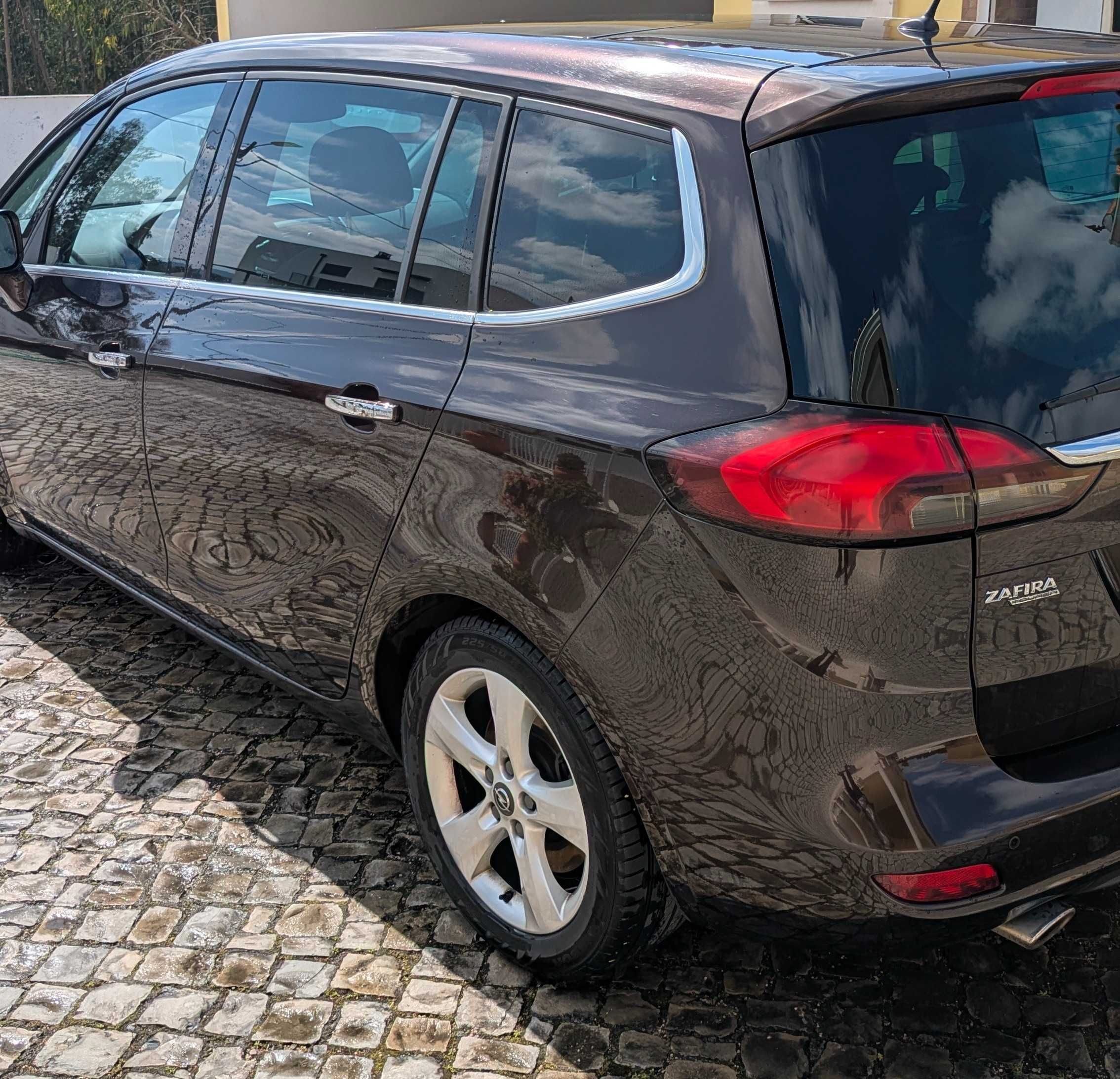 Opel Zafira, 2.0 diesel, 7 lugares