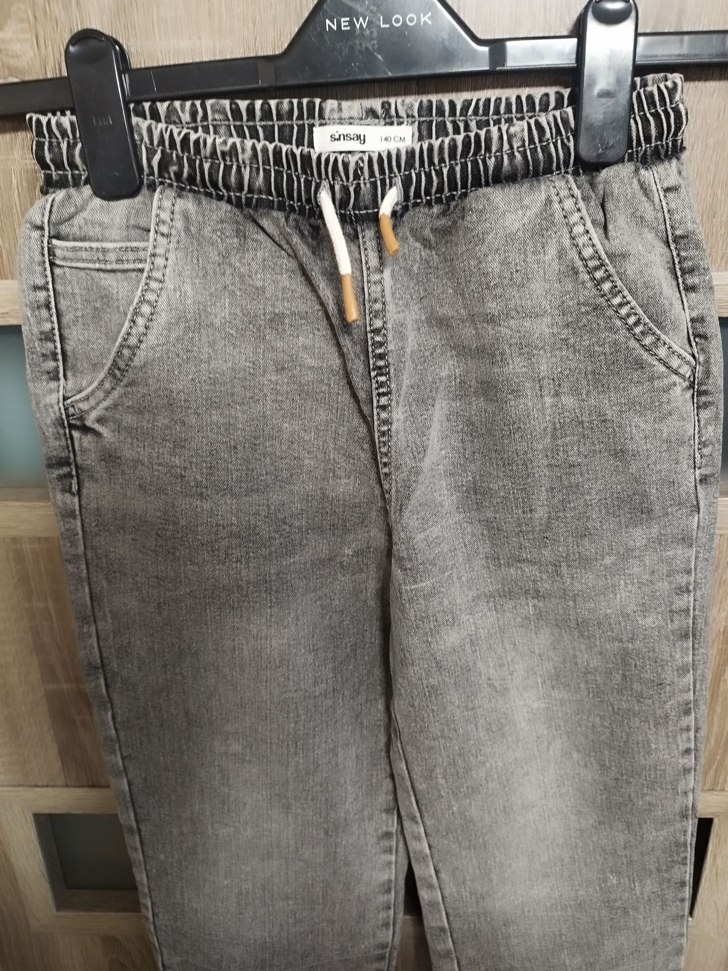 Joggery chłopięce Sinsay denim rozmiar 140 cm raz ubrane!  chłopięce S