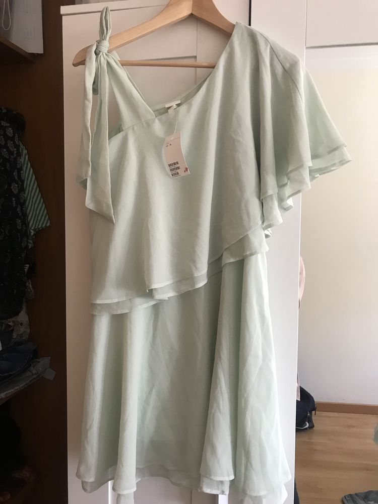 Vestido cerimónia H&M