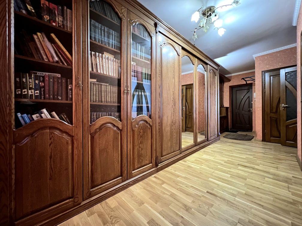 Іподром, Лікоград, 3 кімнатна, Здановської 60/2