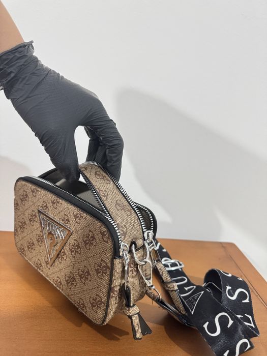 Mala pequena nunca usada