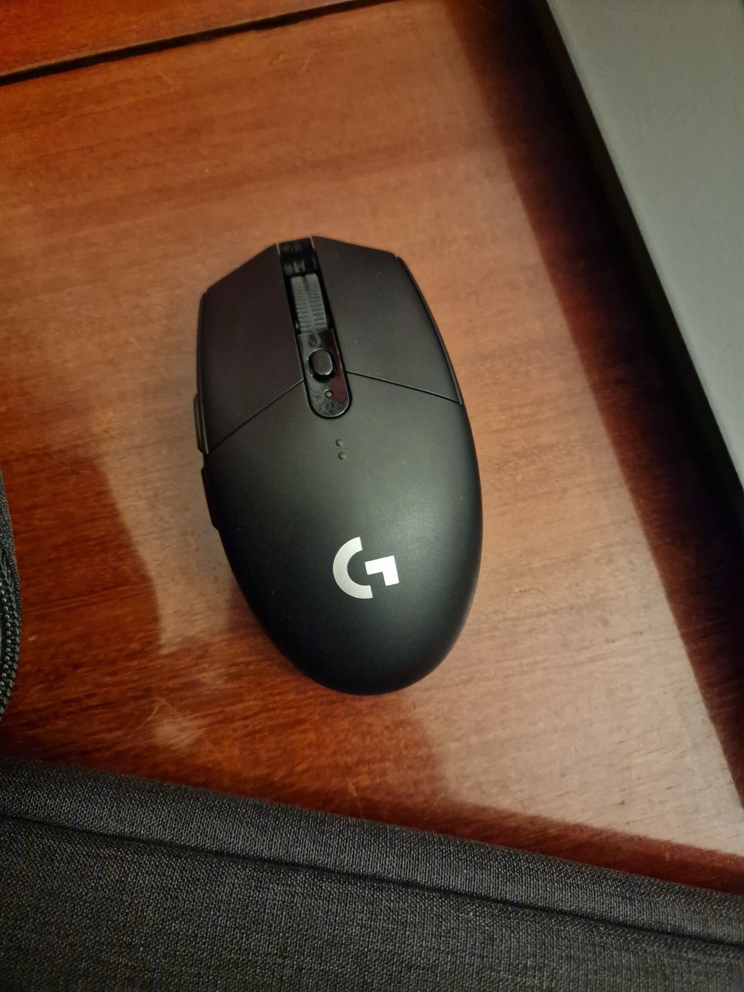 Portátil HP OMEN 15-EN1001NP