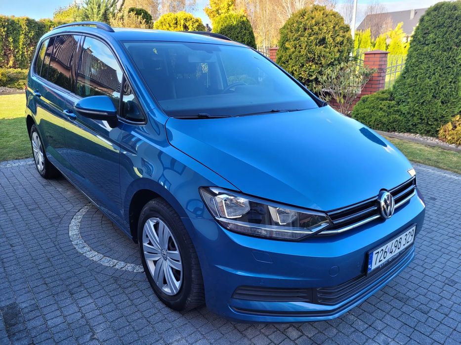 Volkswagen Touran Volkswagen Touran 2017 r. DSG 7 osobowy hak