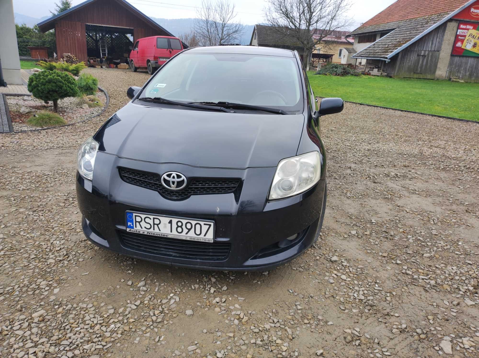 Toyota Auris 1.6 benzyna