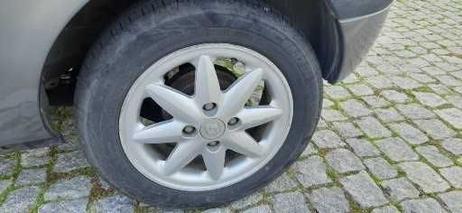 Renault clio 1.2   3 portas