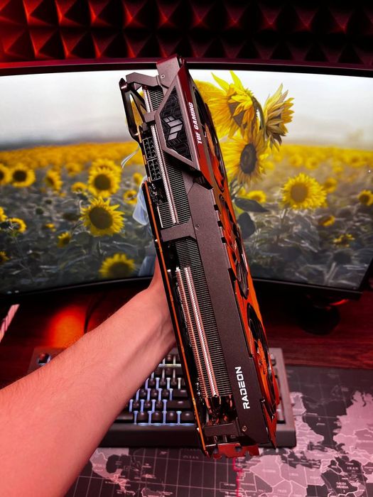 ASUS TUF Gaming Radeon RX 6800 XT 16GB

Відеокарта у відмінному стані,