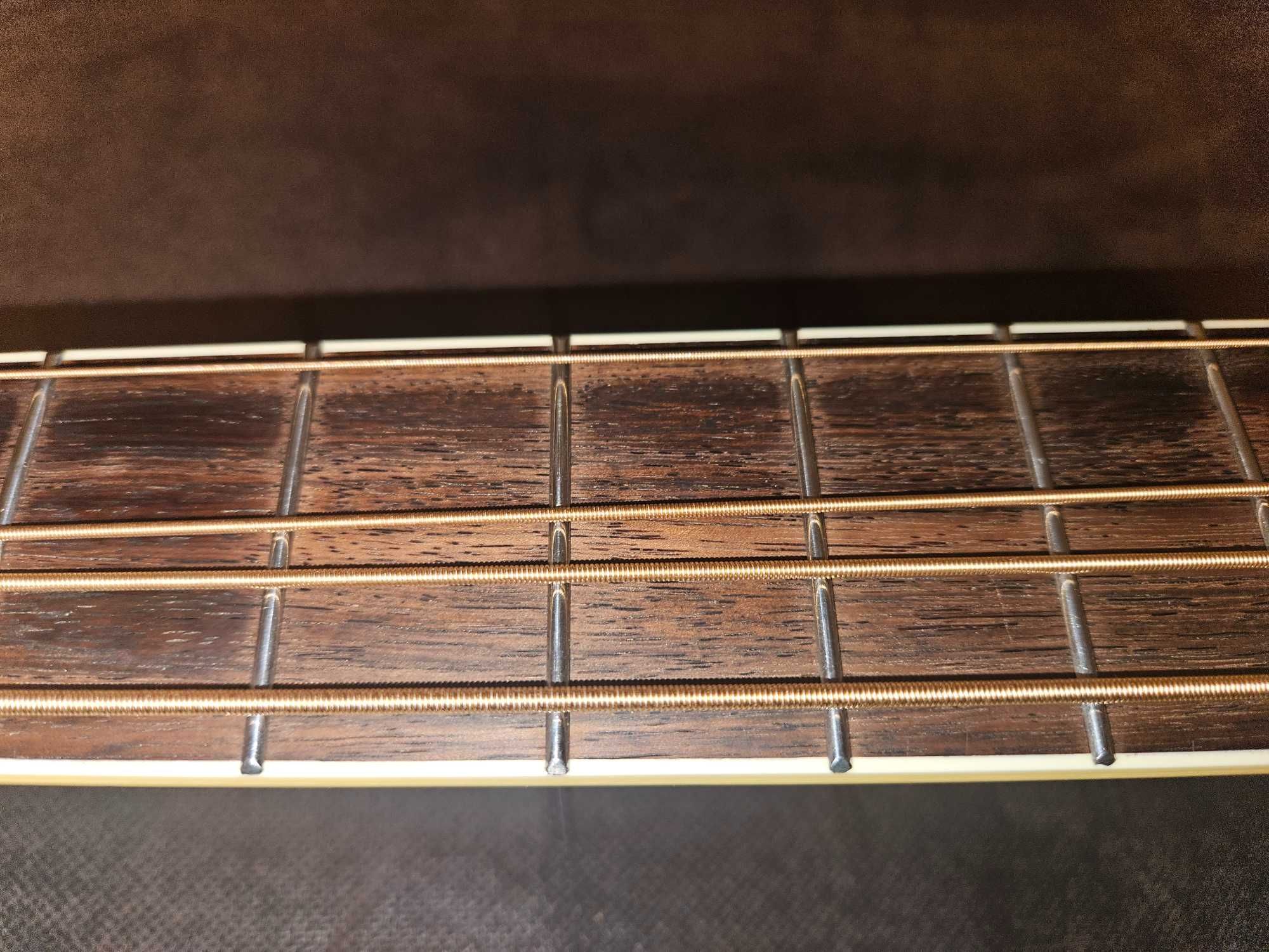 Gitara Basowa Elektroakustyczna Alvarez AB60CE