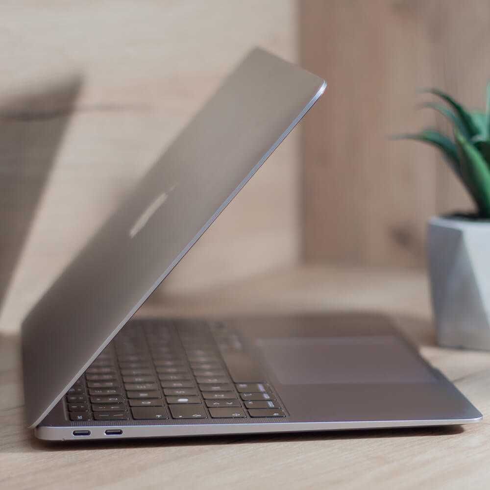 MacBook Air M1 2020 8/256GB Space Gray / Гарантия/ Магазин
