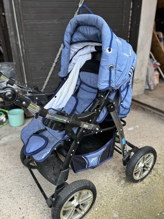 Wózek 3w1 niebieski BabyMerc