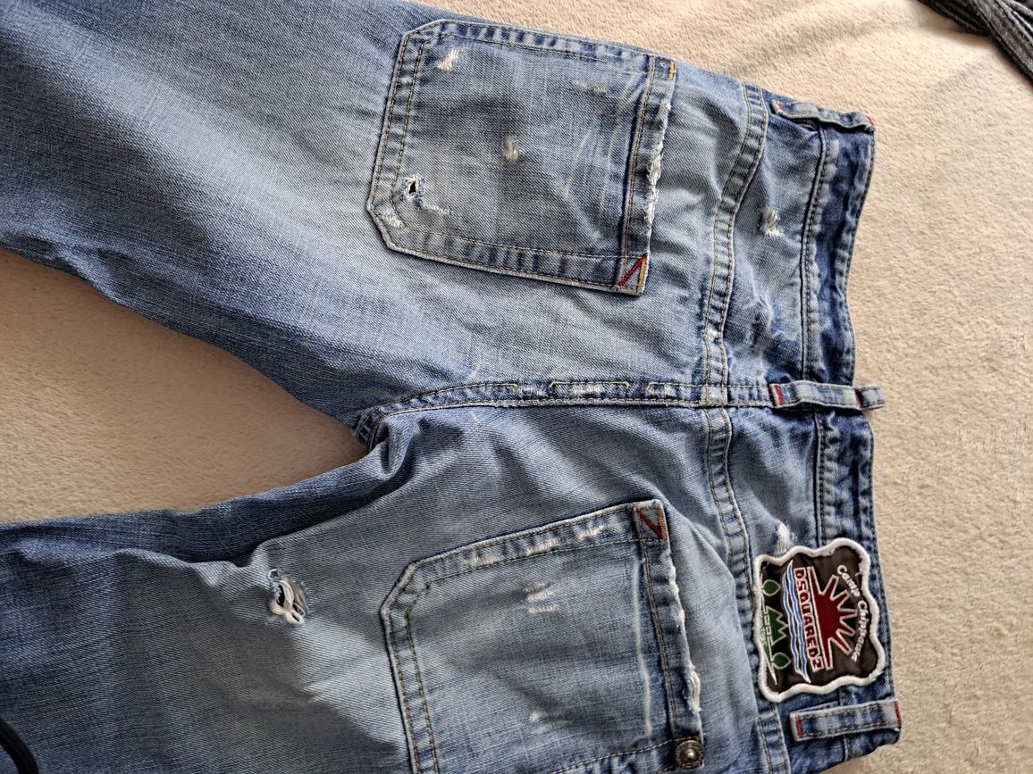 Desquarded jeans