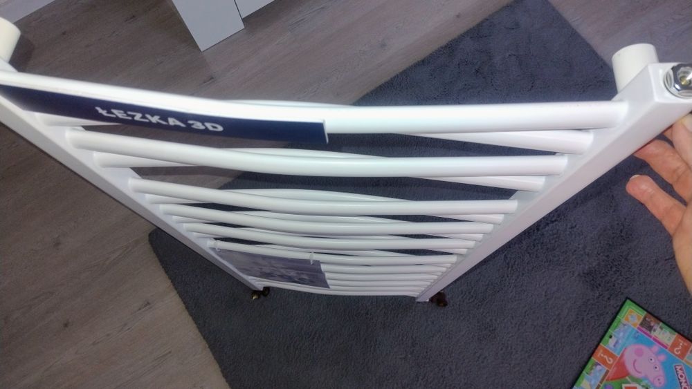 Grzejnik nowy  łazienkowy biały