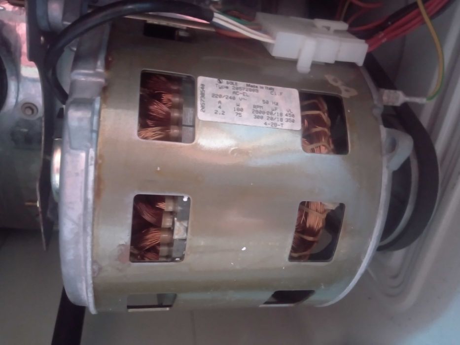 Ariston silnik do pralki