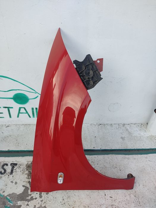 Крило переднє праве Seat Altea