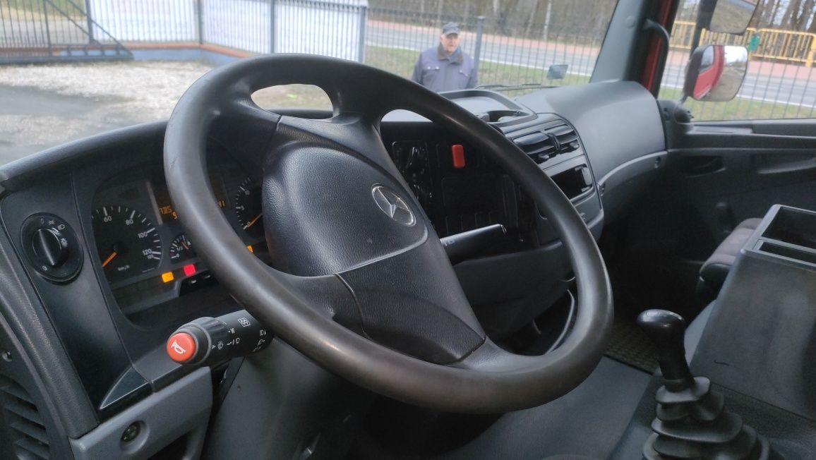 Mercedes Atego 1218 skrzynia winda