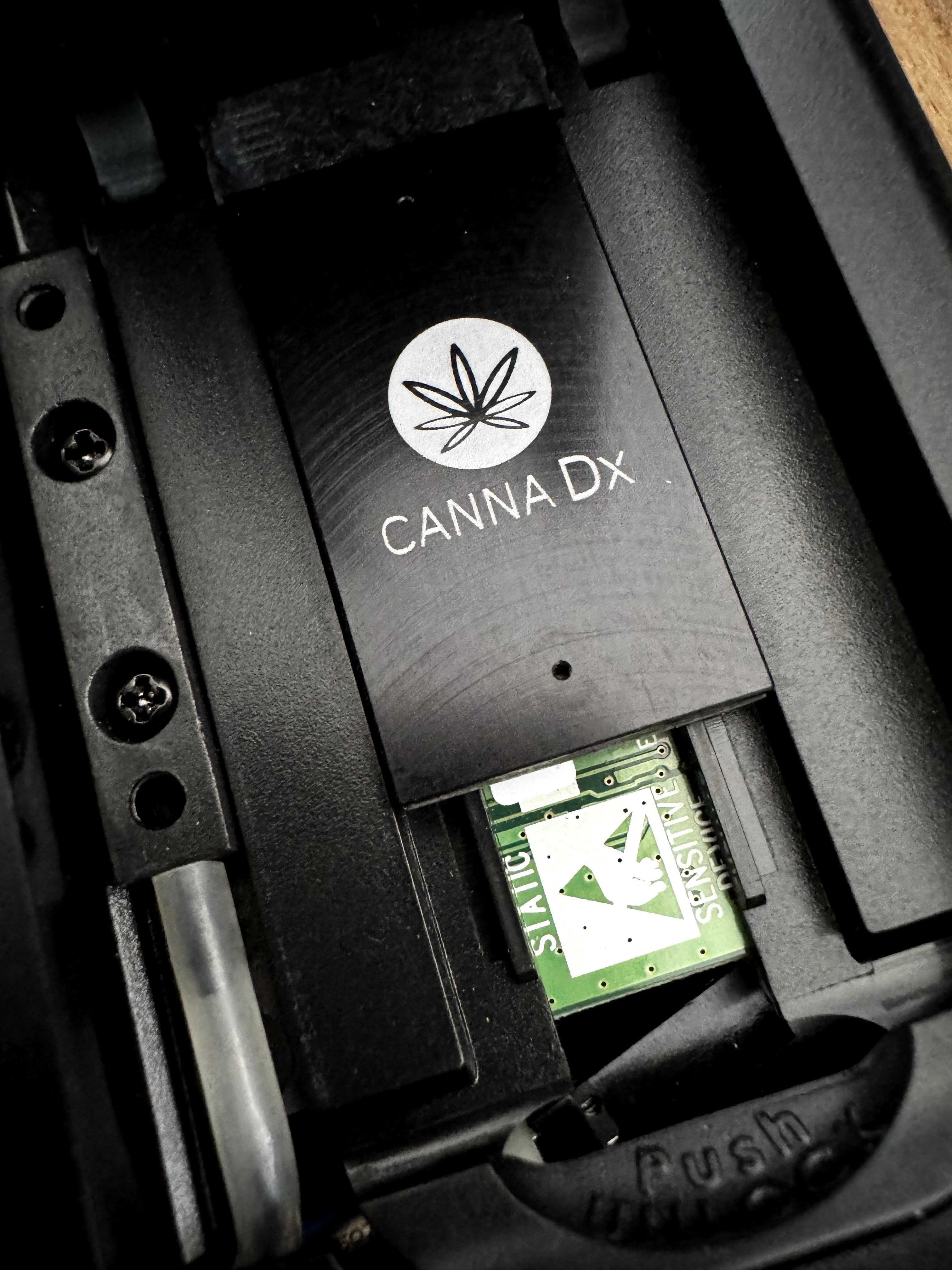 Analizator MyDx® 2.0 + czujnik CannaDx™