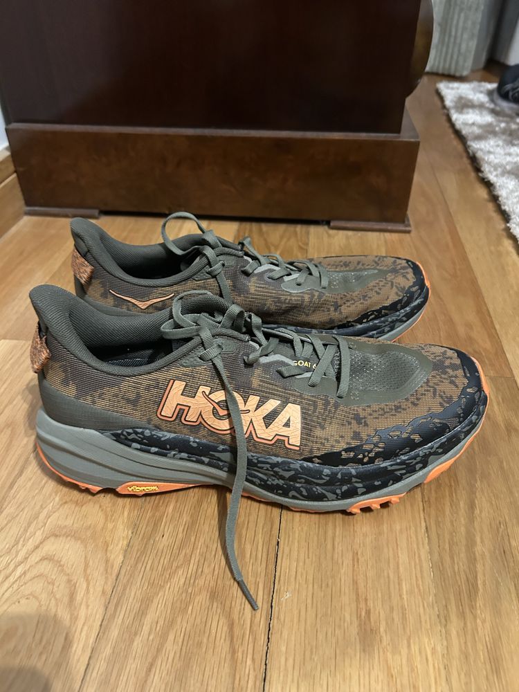 Hoka Speedgoat 6