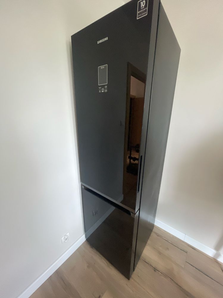 Lodówka Samsung Model RB37K63612C