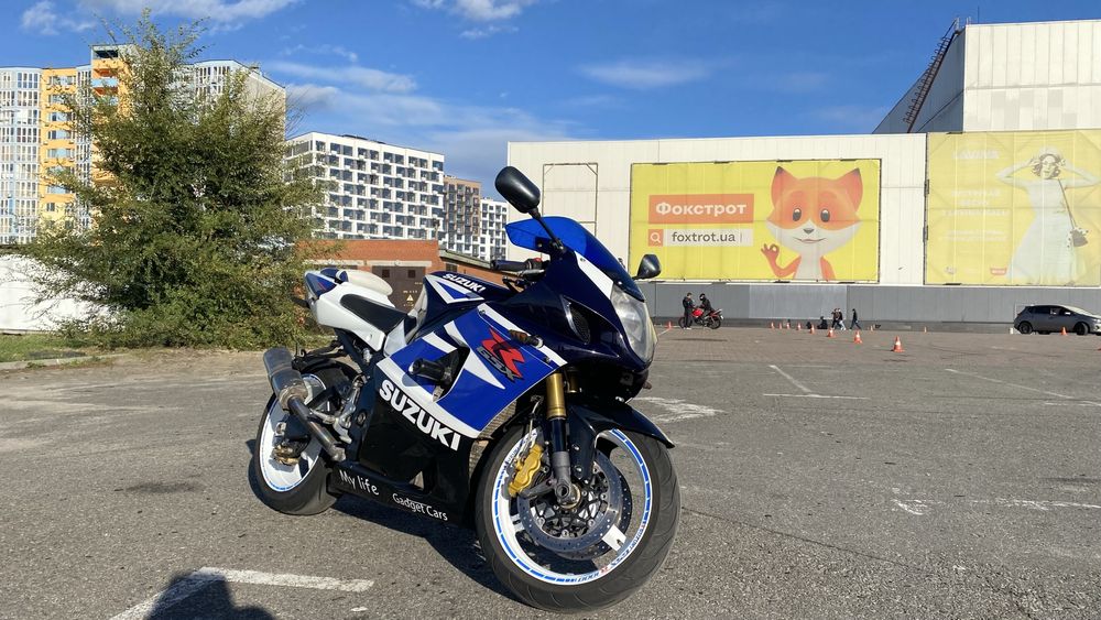 Suzuki GSX-R 1000 K4