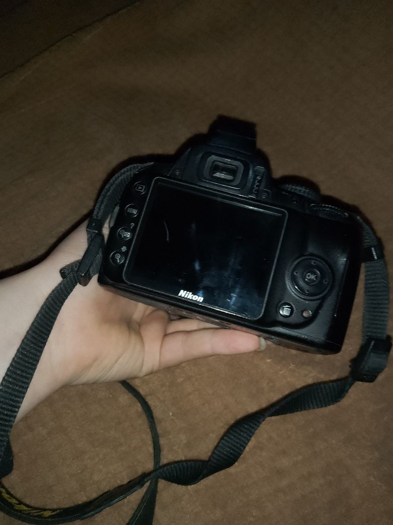 Aparat Nikon d3000