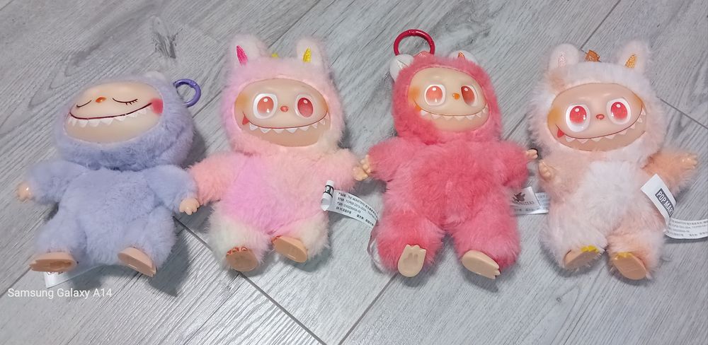 Maakotka LABUBU 4 sztuki