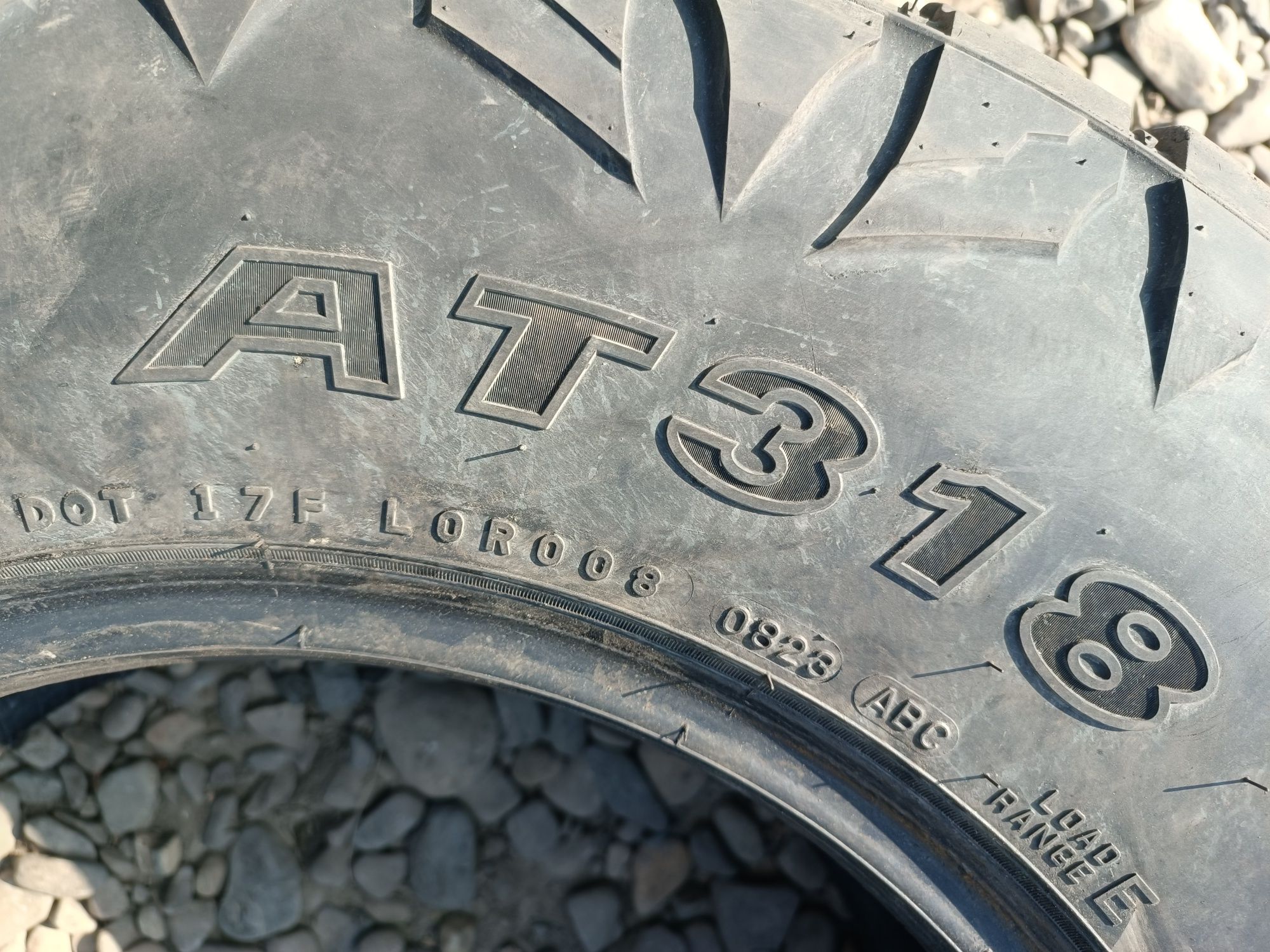 Автошини 285/70r17 cst at болото  всесезонні