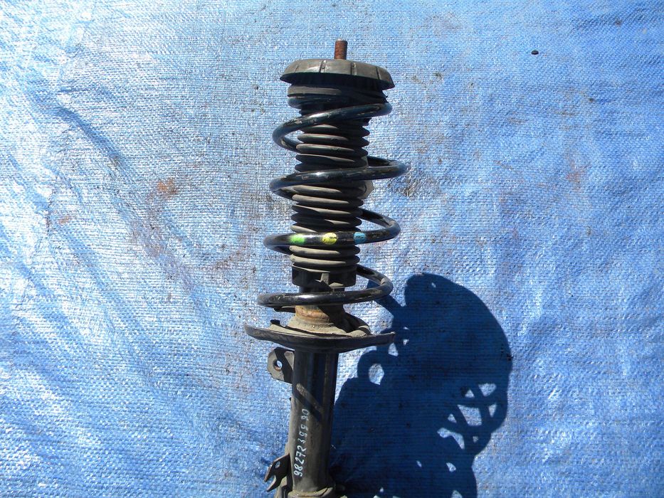 CITROEN C3 AIRCROSS 1.5 HDI  Mcpherson Zwrotnica Zacisk Prawy Przód