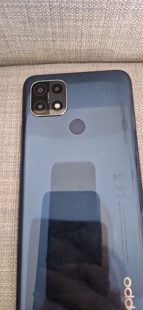 Телефон oppo 15s