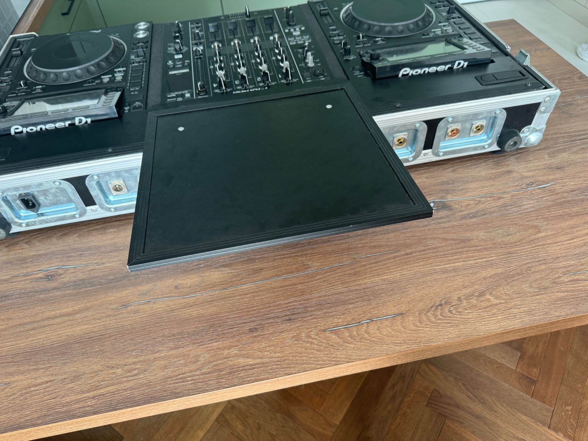 Pioneer CDJ2000nxs2+Djm900nxs+Case