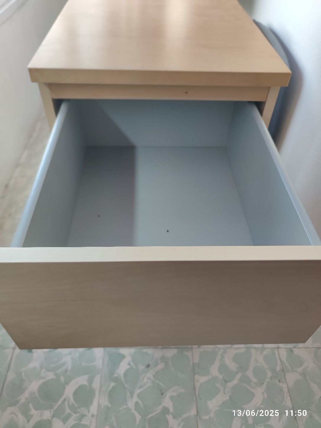 Mesa de Cabeceira