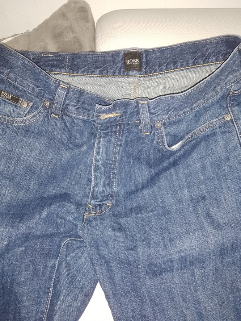 Spodenki Hugo Boss 34/32