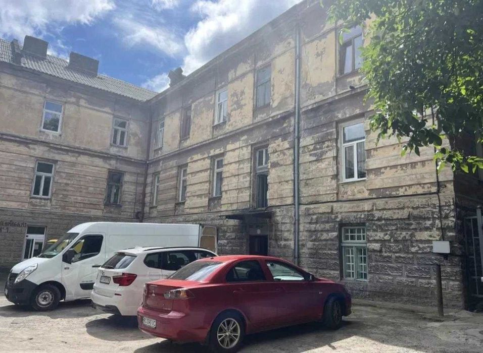 Продаж 2 кімнатної квартири, вулиця Шевченка, під ремонт