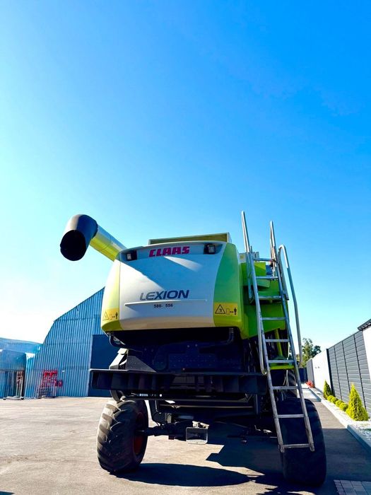 Зернозбиральний комбайн Claas Lexion 580