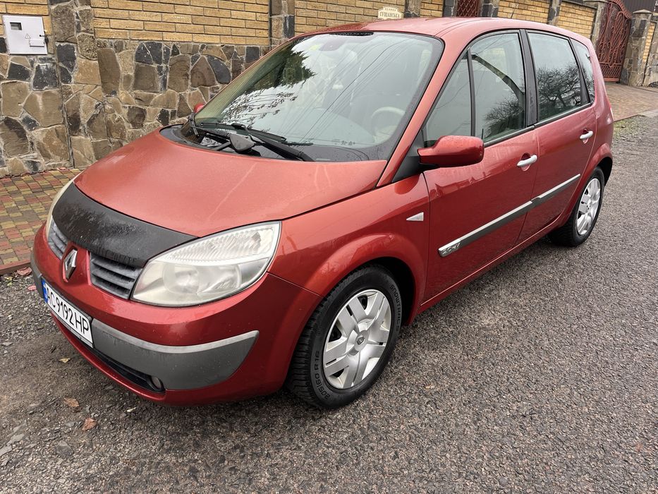Renault Scenic  2.0 безнзин  АКПП