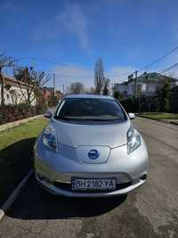 Nissan Leaf 2011